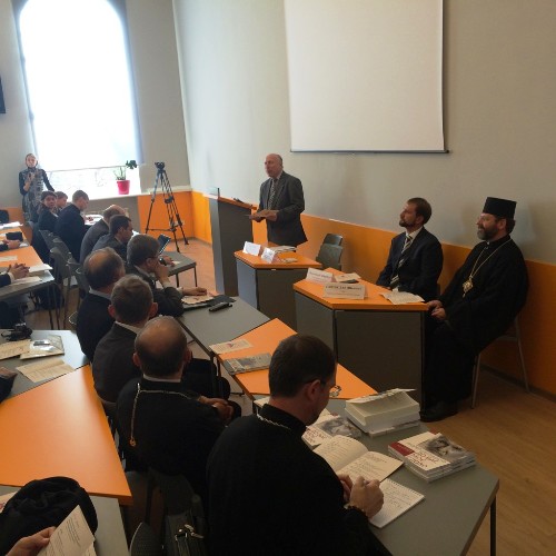 Київ: ропочалась Міжнародна наукова конференція «”Як будувати рідну хату” – погляд з ХХІ століття»